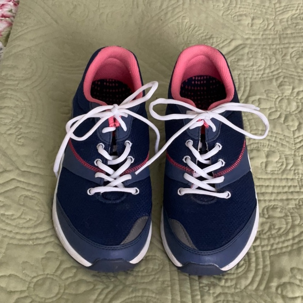 Vionic Navy and Pink Athletic Sneakers